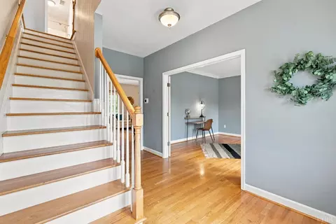 Entry Way - 1440 Ty Bluff Rd, Forest, VA 24551 photo 2 of 7