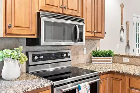 Kitchen - 1440 Ty Bluff Rd, Forest, VA 24551 photo 3 of 5
