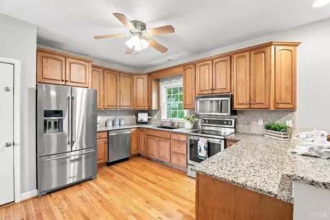 Kitchen - 1440 Ty Bluff Rd, Forest, VA 24551 photo 2 of 5