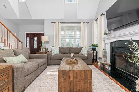 Living - 209 Davids Way, Evington, VA 24550 photo 1 of 2
