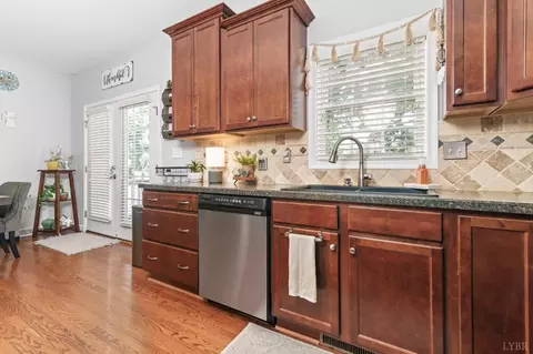 Kitchen - 209 Davids Way, Evington, VA 24550 photo 2 of 2