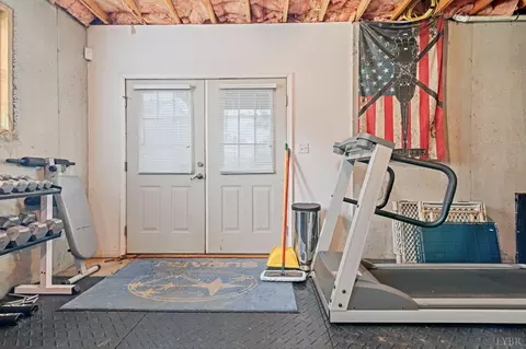 Entry Way - 209 Davids Way, Evington, VA 24550 photo 6 of 6