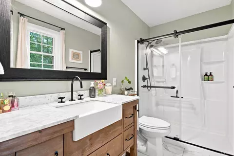 Bath - 536 Dunivan Dr, Rustburg, VA 24588 photo 2 of 2