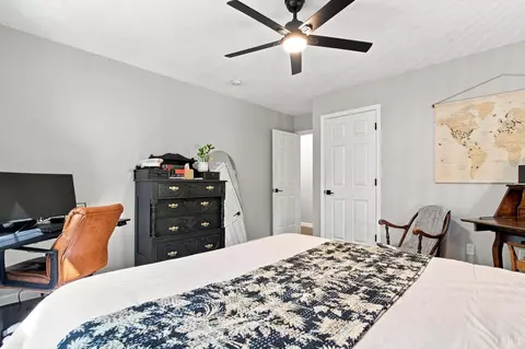 Bedroom - 536 Dunivan Dr, Rustburg, VA 24588 photo 6 of 6