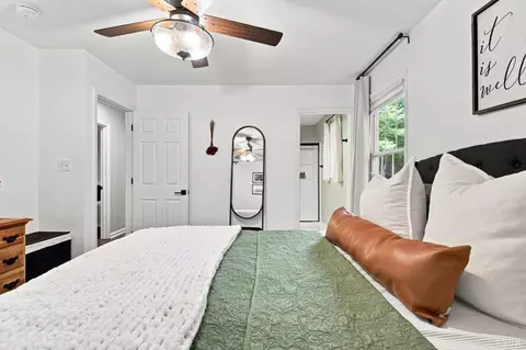 Bedroom - 536 Dunivan Dr, Rustburg, VA 24588 photo 4 of 6
