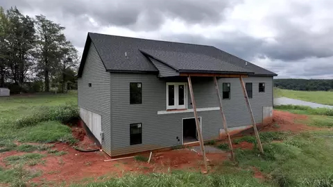 Exterior - 7 Leesville Rd, Evington, VA 24550 photo 2 of 4