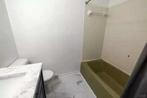 Bath - 733 Spring St, Hurt, VA 24563 photo 3 of 3