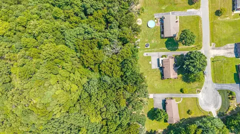 View/Area - 733 Spring St, Hurt, VA 24563 photo 4 of 8