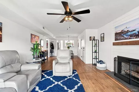 Living - 2311 Deer Run, Forest, VA 24551 photo 4 of 4