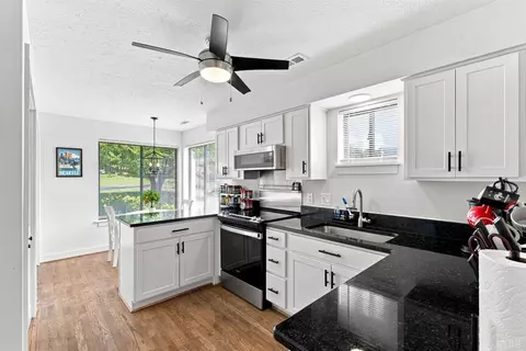 Kitchen - 2311 Deer Run, Forest, VA 24551 photo 1 of 5