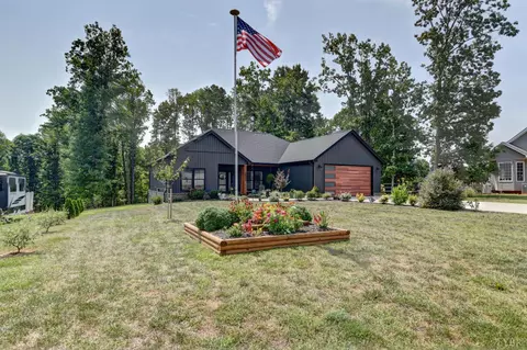 232 Armistead Ln, Rustburg, VA 24588