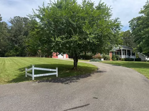 Exterior - 103 Melissa Dr, Goode, VA 24556 photo 17 of 19