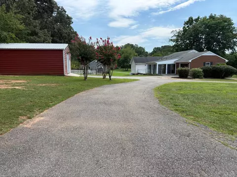 Exterior - 103 Melissa Dr, Goode, VA 24556 photo 11 of 19
