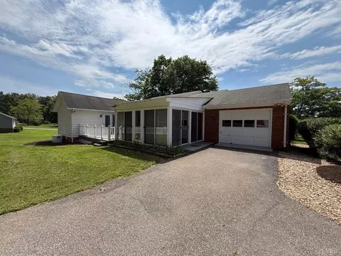 Exterior - 103 Melissa Dr, Goode, VA 24556 photo 8 of 19