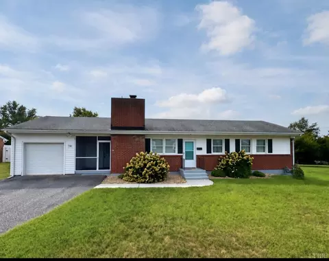 731 Sandusky Dr, Lynchburg, VA 24502