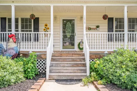 Exterior - 1839 Goode Rd, Goode, VA 24556 photo 2 of 13