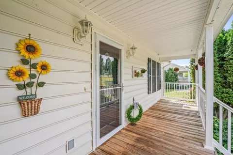 Exterior - 1839 Goode Rd, Goode, VA 24556 photo 4 of 13