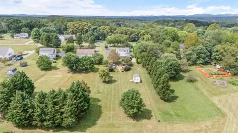 View/Area - 1839 Goode Rd, Goode, VA 24556 photo 4 of 7