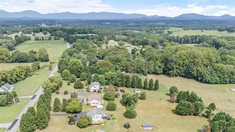 View/Area - 1839 Goode Rd, Goode, VA 24556 photo 2 of 7