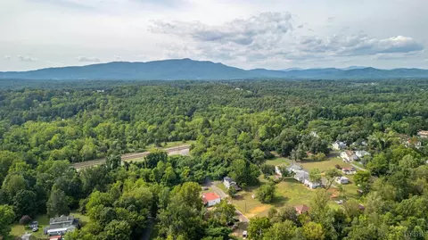 View/Area - 108 Mildred Ave, Monroe, VA 24574 photo 2 of 6