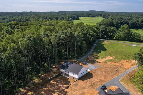 View/Area - 2 Spring Grove Rd, Spout Spring, VA 24593 photo 4 of 7