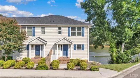 515 Cambridge Ct, Hardy, VA 24101