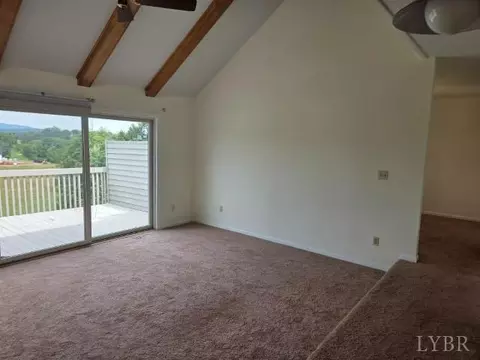 Living - 208 Shaker Ln, Forest, VA 24551 photo 2 of 4