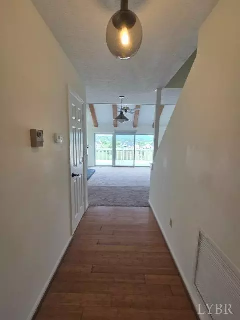 Entry Way - 208 Shaker Ln, Forest, VA 24551 photo 2 of 4
