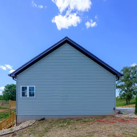 Exterior - 2249 Lipscomb Rd, Moneta, VA 24121 photo 22 of 24