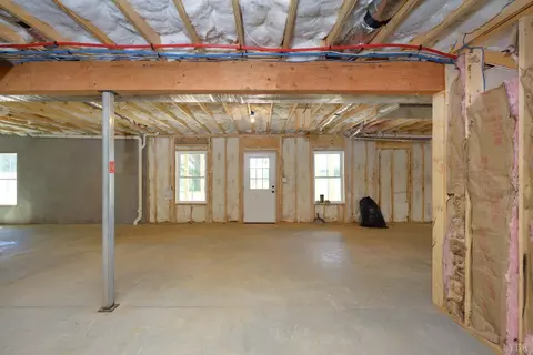 Entry Way - 2249 Lipscomb Rd, Moneta, VA 24121 photo 2 of 2
