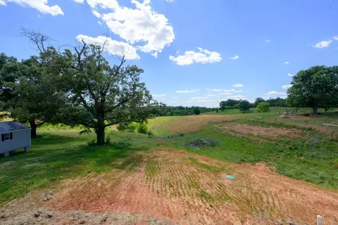 Exterior - 2249 Lipscomb Rd, Moneta, VA 24121 photo 20 of 24