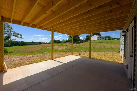 Exterior - 2249 Lipscomb Rd, Moneta, VA 24121 photo 14 of 24