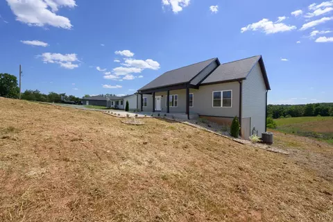 Exterior - 2249 Lipscomb Rd, Moneta, VA 24121 photo 6 of 24