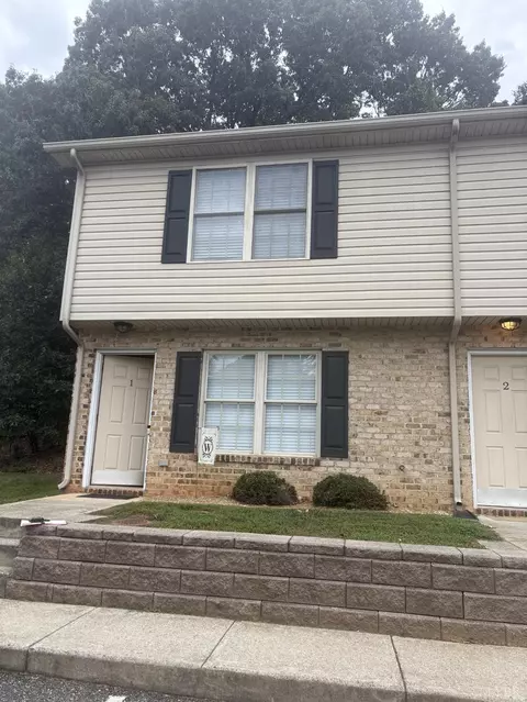 2004 Wards Ferry Rd, Lynchburg, VA 24502