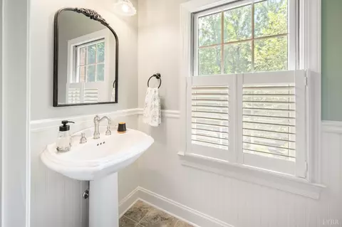 Bath - 1095 Irvine Dr, Forest, VA 24551 photo 1 of 9