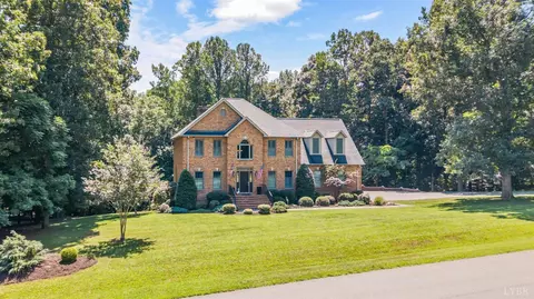 Exterior - 1095 Irvine Dr, Forest, VA 24551 photo 6 of 17