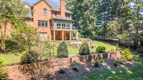 Exterior - 1095 Irvine Dr, Forest, VA 24551 photo 8 of 17