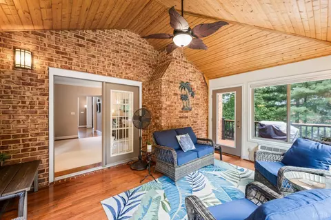 Exterior - 1095 Irvine Dr, Forest, VA 24551 photo 4 of 17