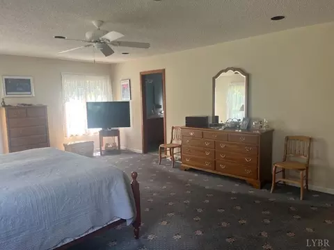 Bedroom - 3460 Roaring Run Rd, Goode, VA 24556 photo 2 of 9