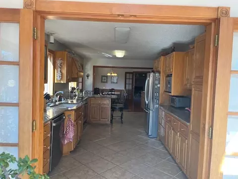 Kitchen - 3460 Roaring Run Rd, Goode, VA 24556 photo 3 of 4