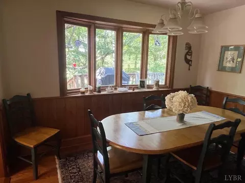 Dining - 3460 Roaring Run Rd, Goode, VA 24556 photo 2 of 3
