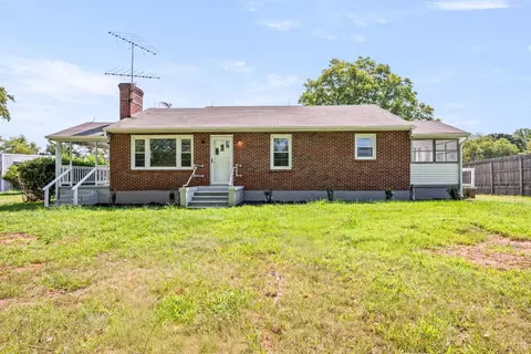 6101 Goode Rd, Goode, VA 24556