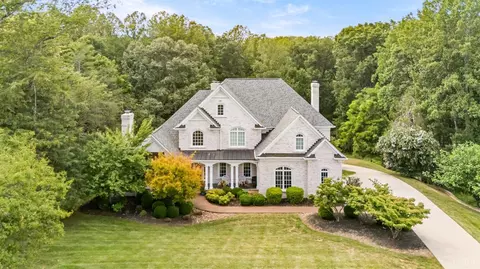 1913 Royal Oak Dr, Lynchburg, VA 24503
