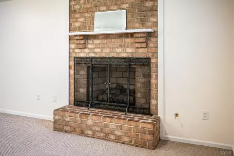 Living - 1153 Shadow Peak Rd, Forest, VA 24551 photo 9 of 9