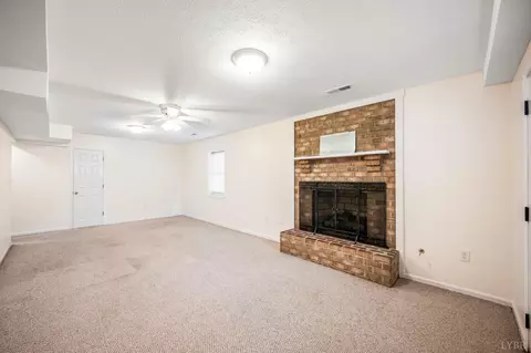 Living - 1153 Shadow Peak Rd, Forest, VA 24551 photo 8 of 9