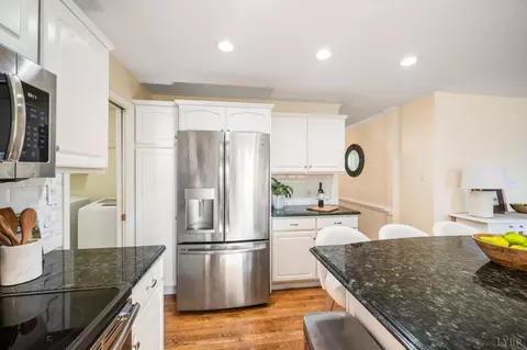 Kitchen - 1153 Shadow Peak Rd, Forest, VA 24551 photo 3 of 7