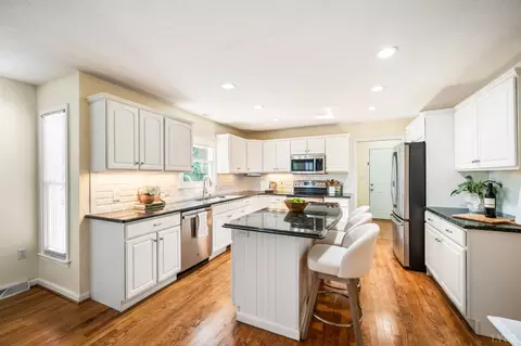Kitchen - 1153 Shadow Peak Rd, Forest, VA 24551 photo 1 of 7