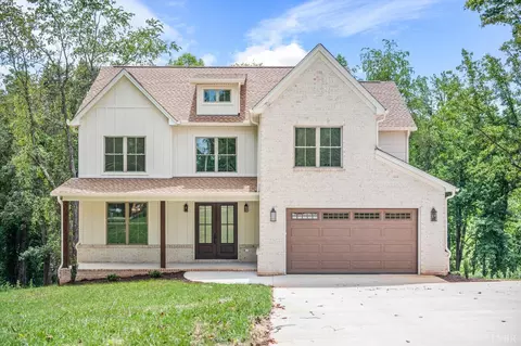 3 Trents Ferry Rd, Lynchburg, VA 24503