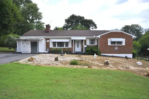 1506 Lynndale Pl, Lynchburg, VA 24502