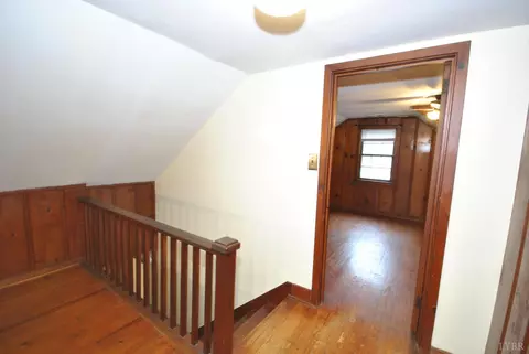 Entry Way - 17817 Leesville Rd, Evington, VA 24550 photo 7 of 7